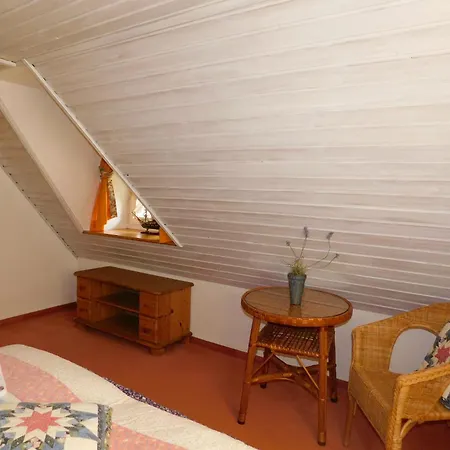 Haus Am Strom Semesterbostad